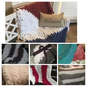 Handmade custom chunky blankets